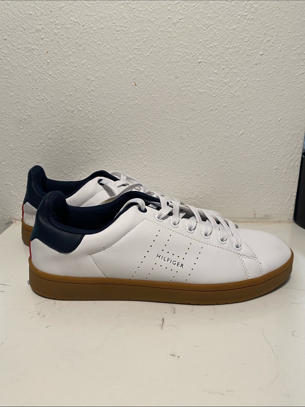 Tommy Hilfiger White Sneakers with Navy Heel and Gum Sole